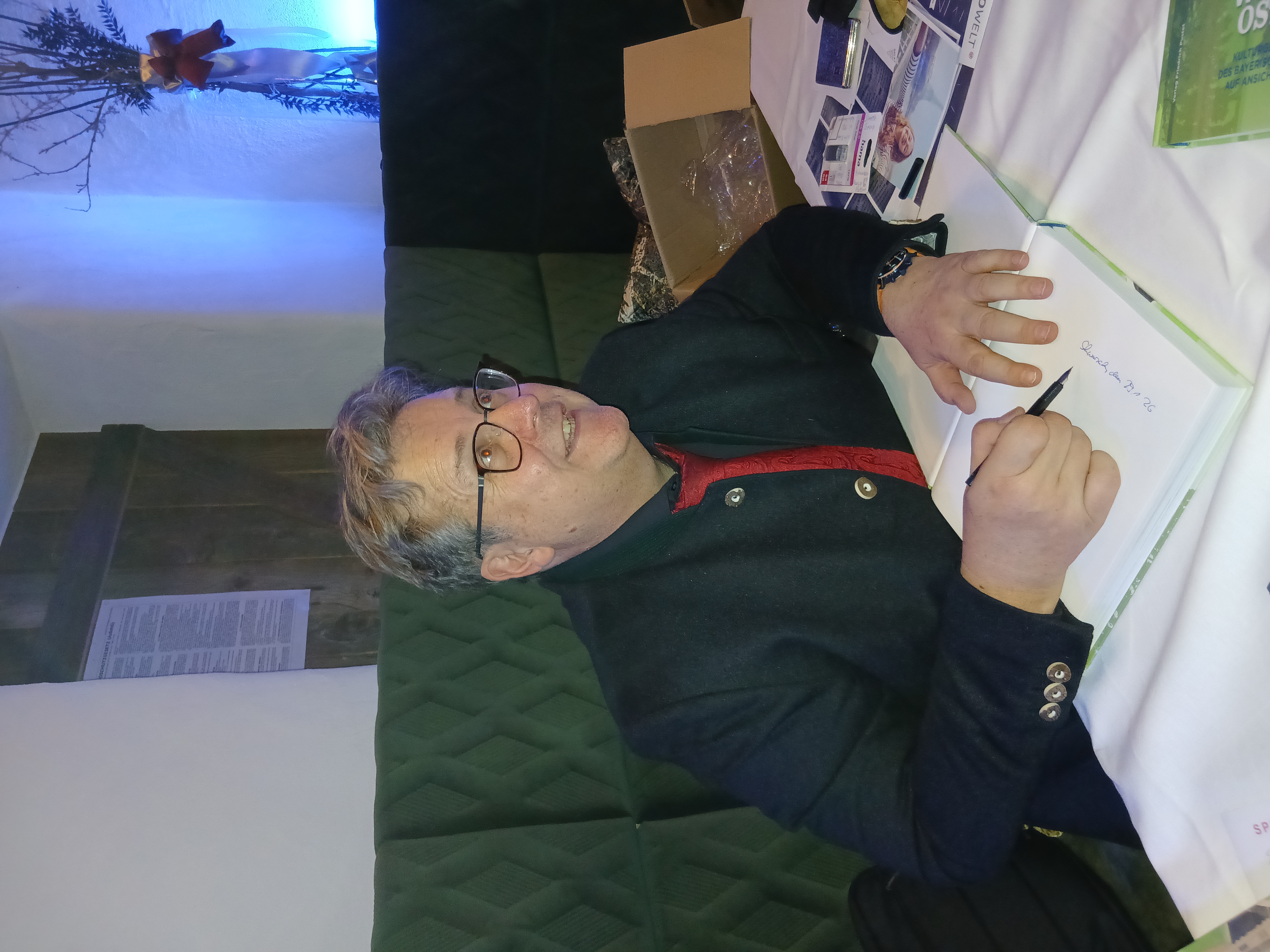 &bdquo;Gr&uuml;&szlig;e aus dem Wilden Osten&ldquo; &ndash; Dr. Richard Loibl stellt sein neues Buch &uuml;ber den Bayerischen Wald in Hengersberg vor